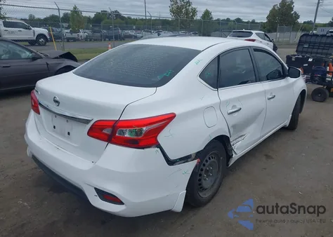 2018 Nissan Sentra S z USA, uszkodzony, nr VIN 3N1AB7AP9JY337750